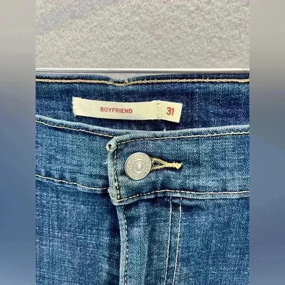 Levi’s Boyfriend Jeans size 31 - Picture 5 of 8